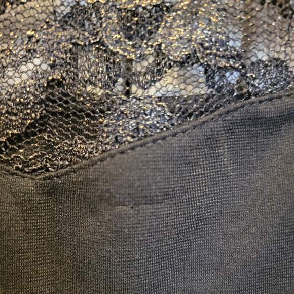 Soprano Black Sleevless Floral Lace Peplum  Size Medium - Picture 6 of 6